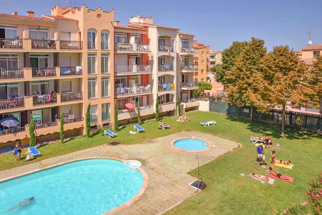 Aptos. Comte D'Empuries Empuriabrava Exterior photo